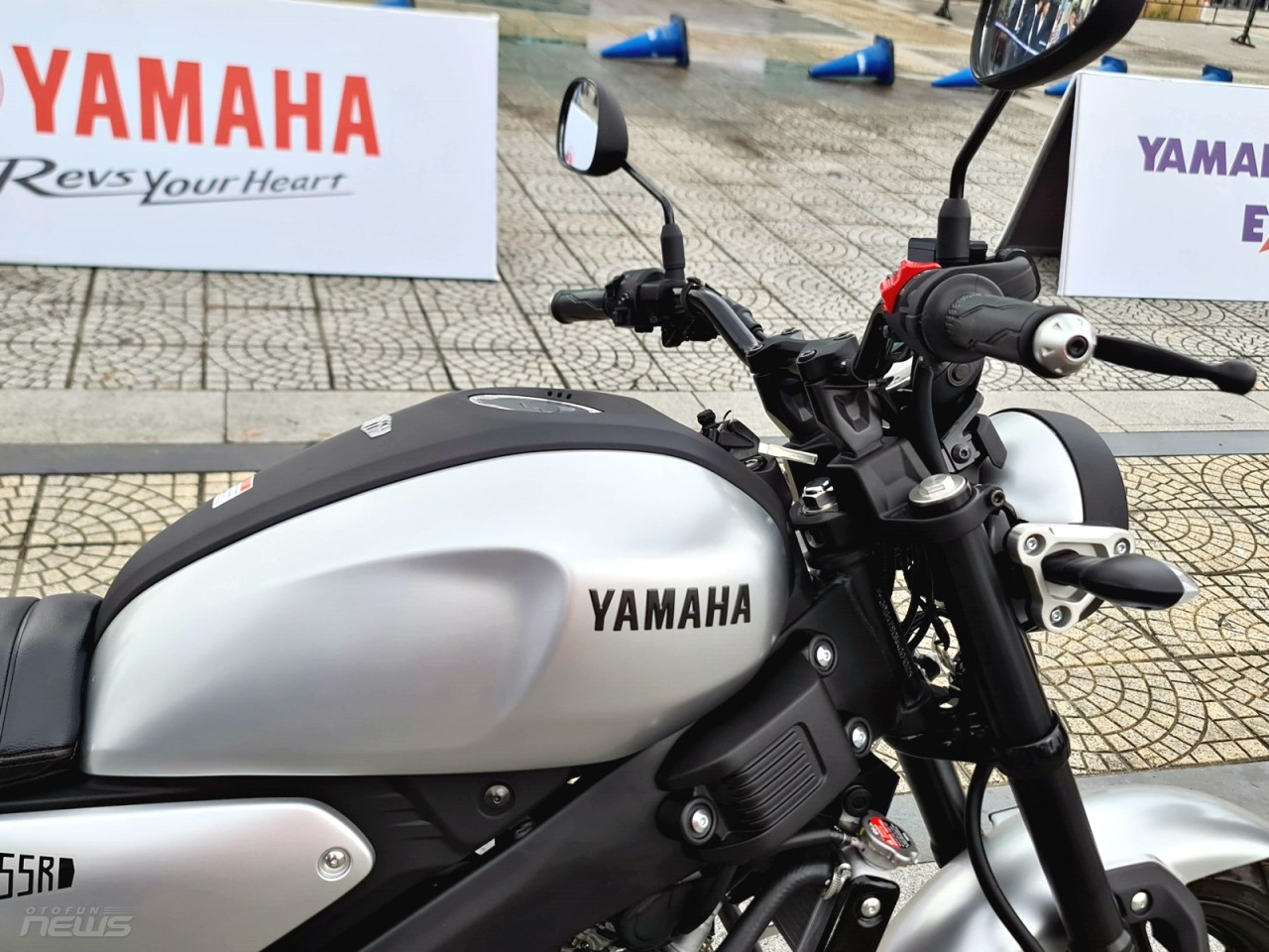 Cận cảnh Yamaha XS155R   xe mô tô mang phong cách Neo-Retro