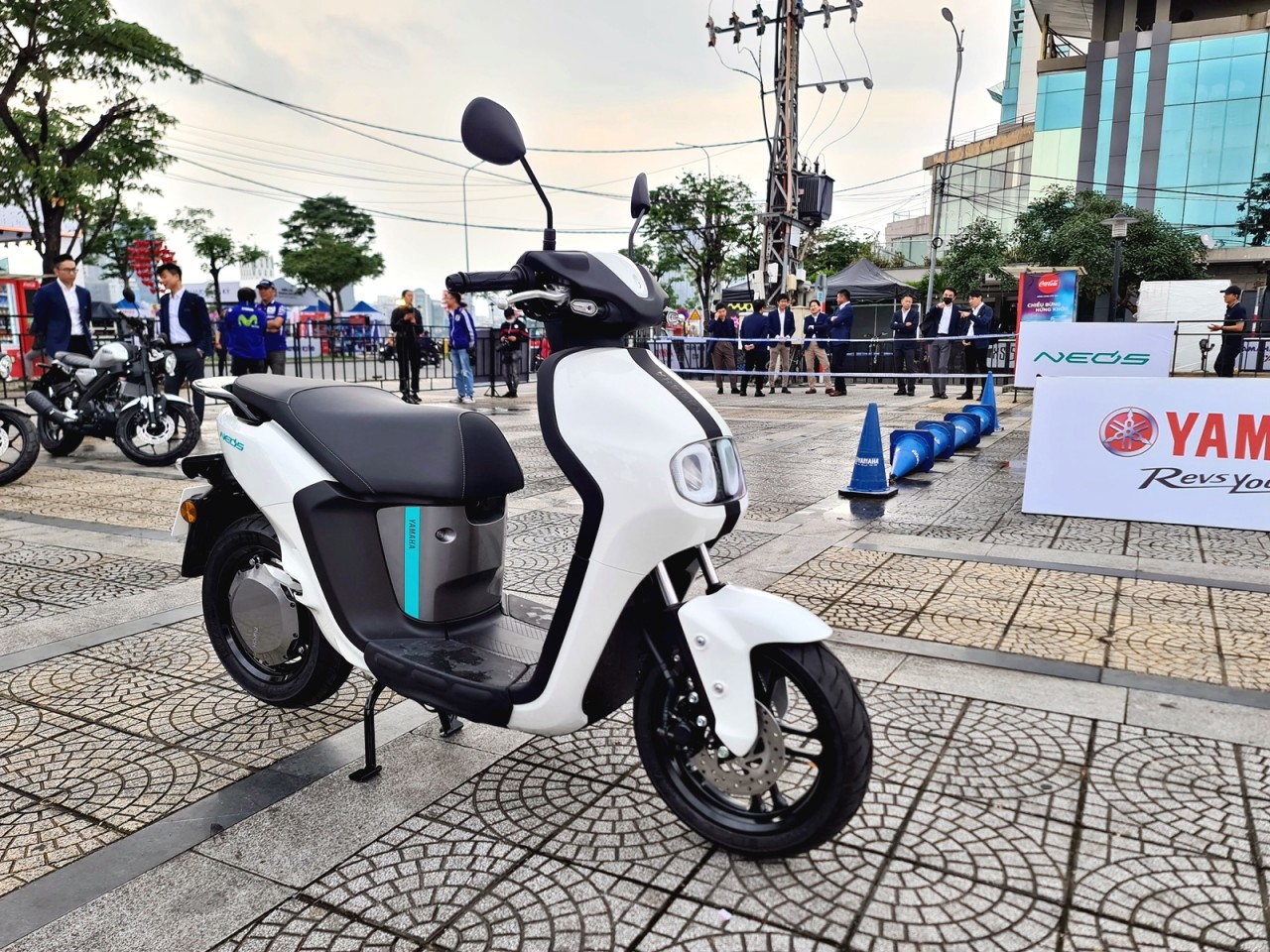 Cận cảnh xe máy điện Yamaha NEO'S giá 50 triệu đồng