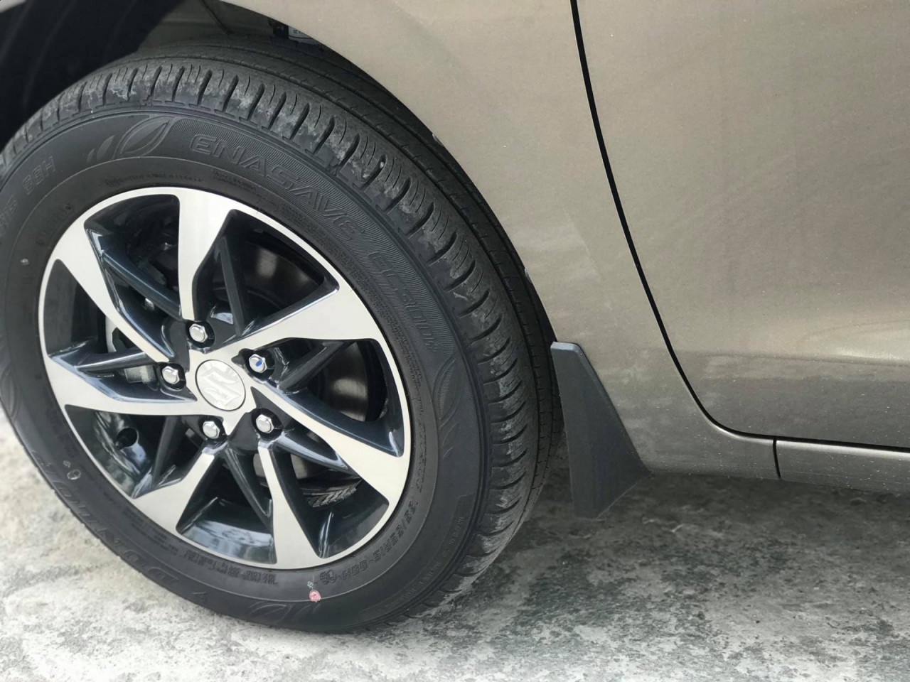 suzuki ertiga 2020 ve viet nam voi gia ban tang nhe