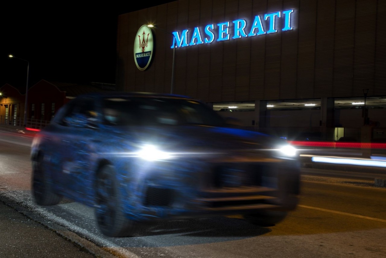 Lộ diện hình ảnh đầu tiên về mẫu SUV mới Maserati