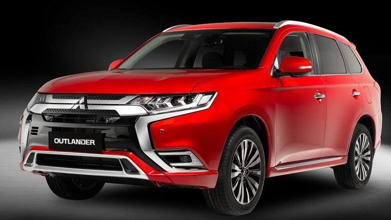 Giá lăn bánh Mitsubishi Outlander vừa ra mắt