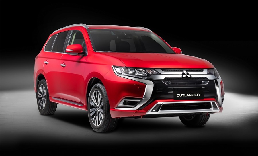 Mitsubishi Outlander 2022 ra mắt với nhiều nâng cấp, giá bán không đổi