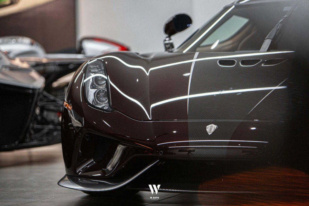 Đại gia Hoàng Kim Khánh được vợ tặng Koenigsegg Regera giá 200 tỷ đồng