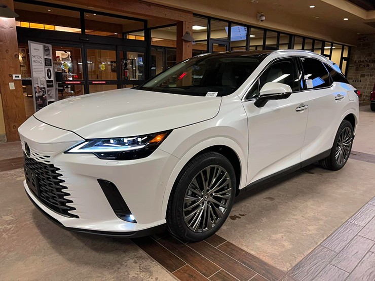 Lexus RX500 thế hệ mới sắp được bán tại Việt Nam