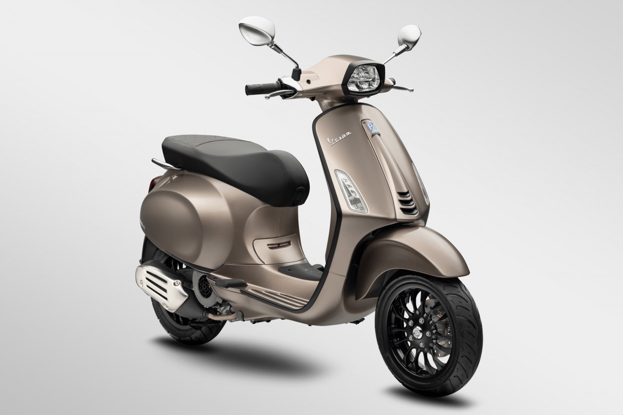 Vespa Sprint S sử dụng màn hình điện tử TFT