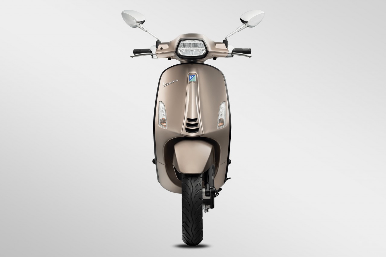 Vespa Sprint S sử dụng màn hình điện tử TFT