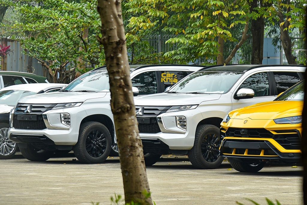 Bắt gặp Mitsubishi Pajero Sport mới đăng kiểm tại Hà Nội