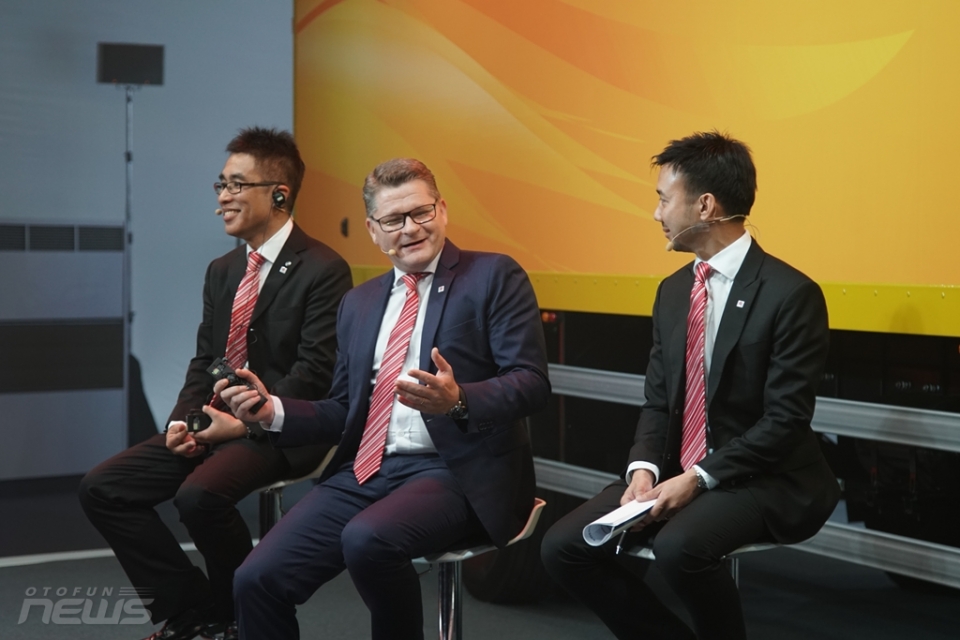 UD Trucks ra mắt xe tải Croner mới với nhiều tuỳ chọn phong phú ud trucks ra mat xe tai croner moi voi nhieu tuy chon phong phu