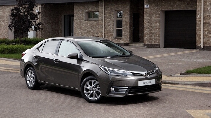 Toyota triệu hồi Corolla Altis tại Việt Nam để chỉnh giảm xóc sau