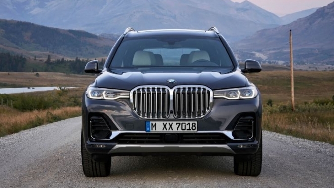 Giá BMW X7 giảm 650 triệu đồng