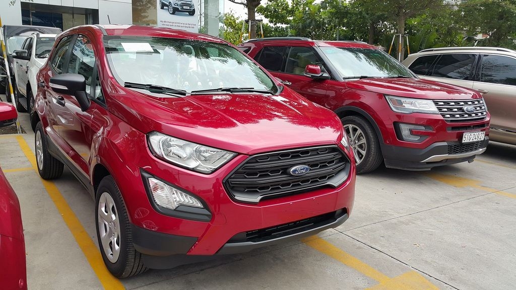 xa hang ton ford ecosport giam gia den 100 trieu dong