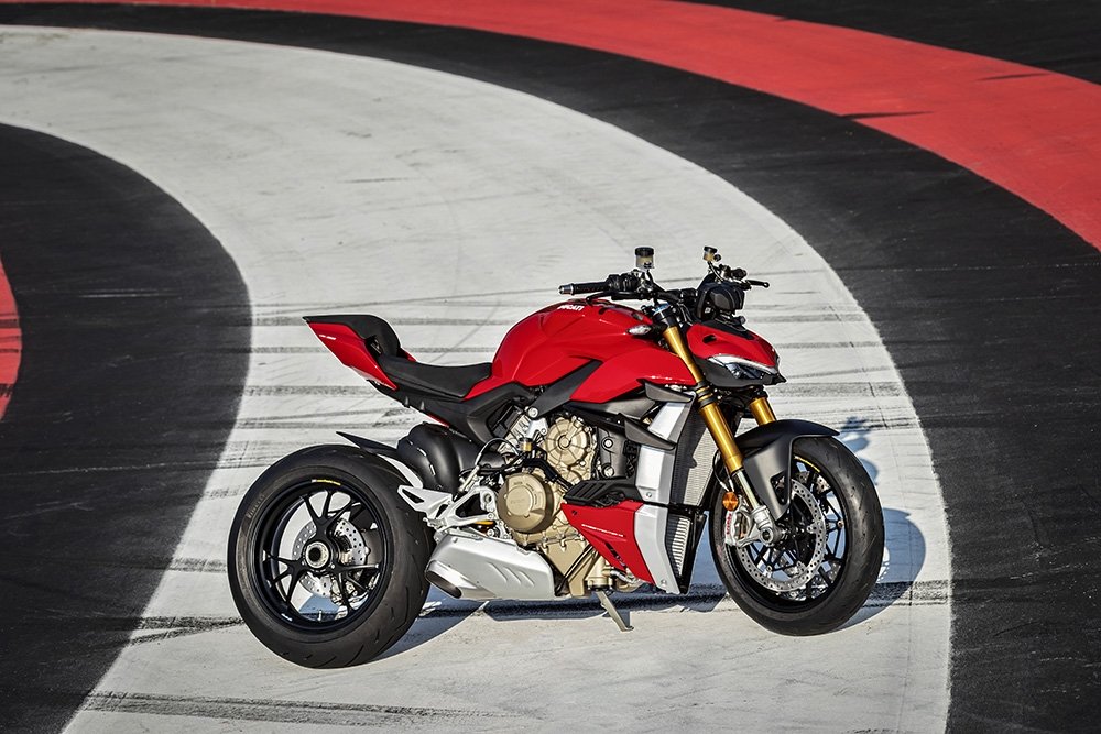 ducati streetfighter v4 duoc ra mat truc tuyen