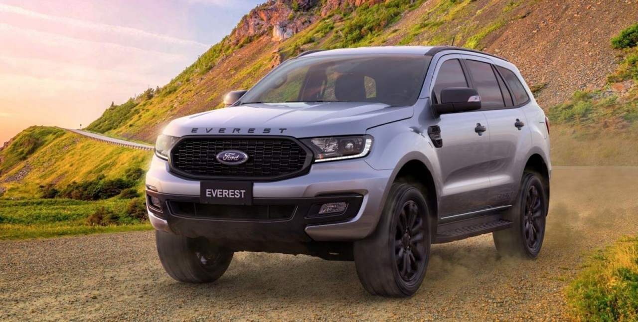 Ford Everest Sport có giá 1,112 tỷ đồng tại Việt Nam