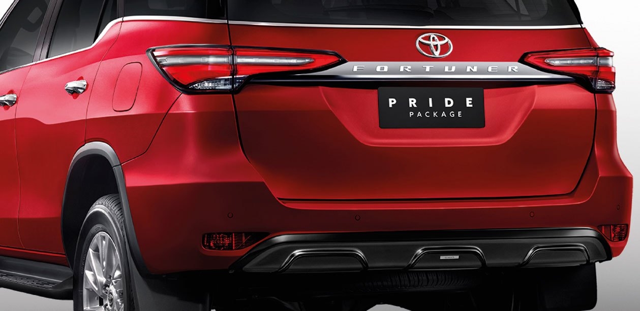 Toyota Fortuner 2021 thể thao hơn với trang bị Pride Package II