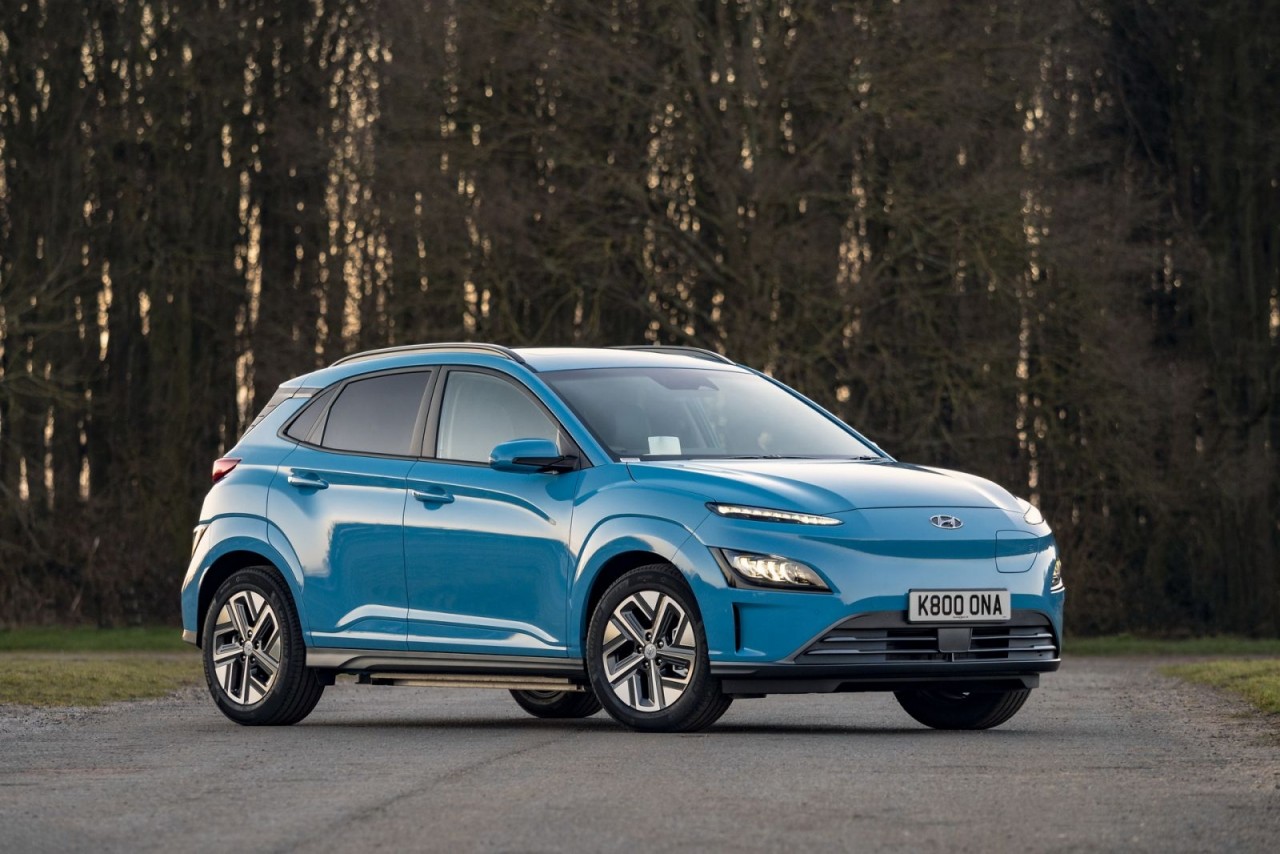 Hyundai Kona Electric 2021 có giá khởi điểm từ 46.231 USD