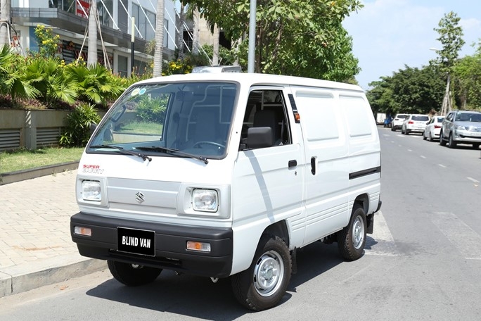 Suzuki Blind Van sở hữu động cơ thương hiệu Nhật chính hãng bền bỉ cùng khoang chở hàng rộng rãi, đem lại lợi ích tối đa cho khách hàng.