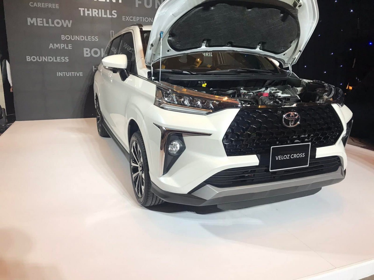 Lộ ảnh nội thất Toyota Veloz Cross dành cho thị trường Việt Nam Lộ ảnh nội thất Toyota Veloz Cross dành cho thị trường Việt Nam