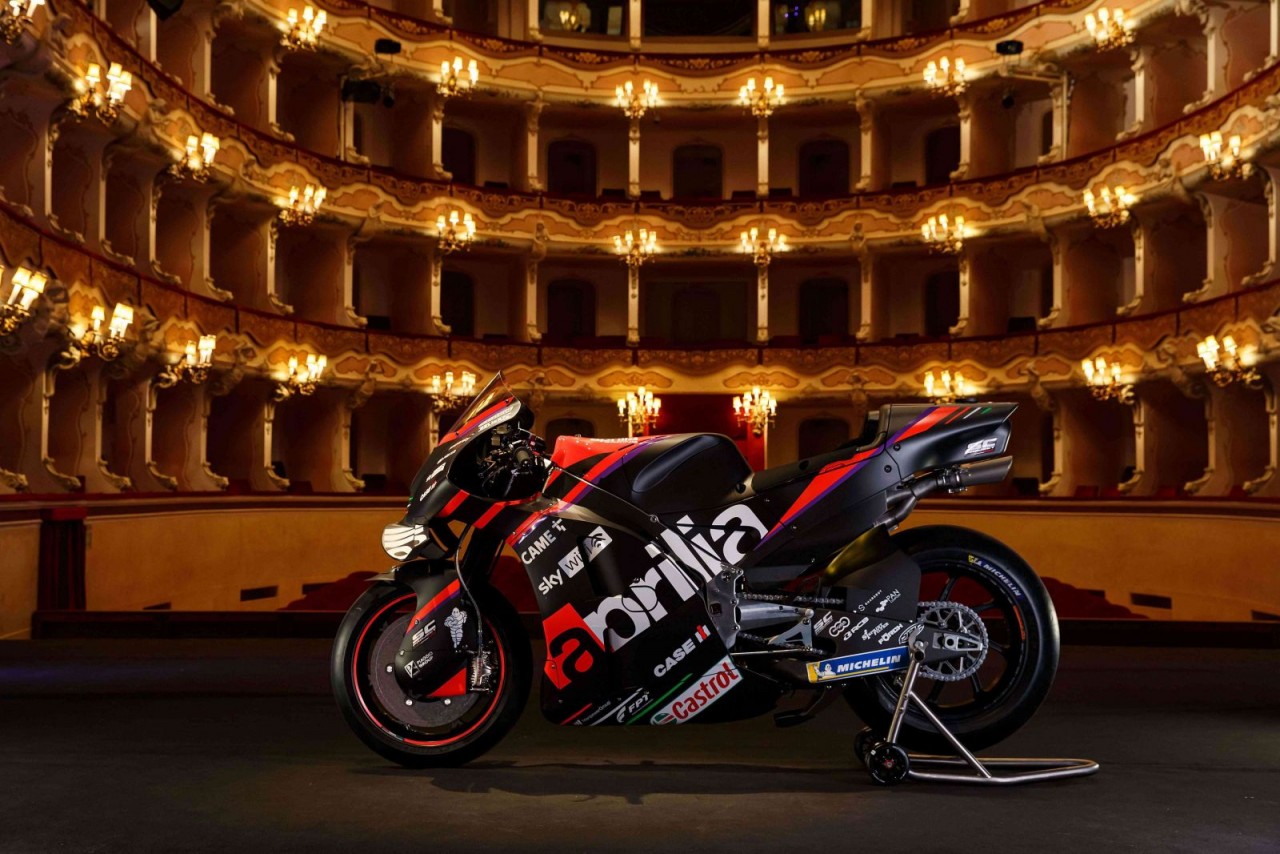 Aprilia Racing khởi động mùa giải MotoGP 2022