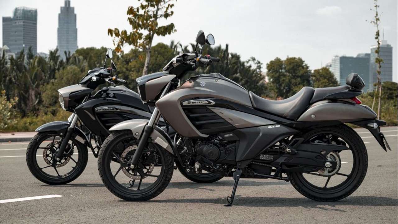 Suzuki ưu đãi 4 triệu đồng khi mua xe máy trong tháng 3