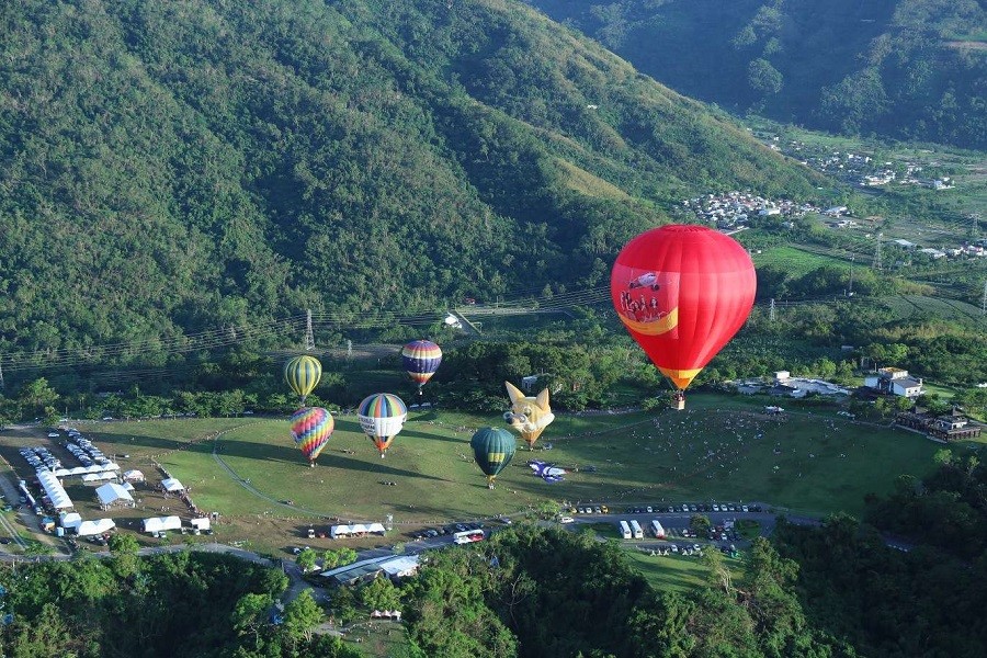 Vietjet đồng hành cùng Lễ hội Khinh khí cầu Quốc tế Tuyên Quang 2022