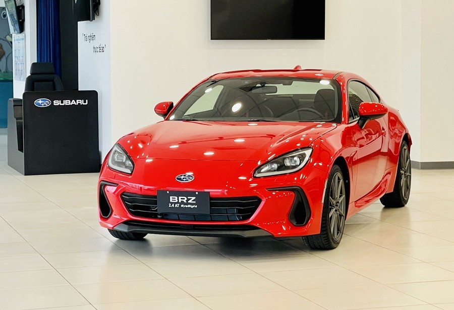 Cận cảnh xe thể thao Subaru BRZ 2022 tại Việt Nam