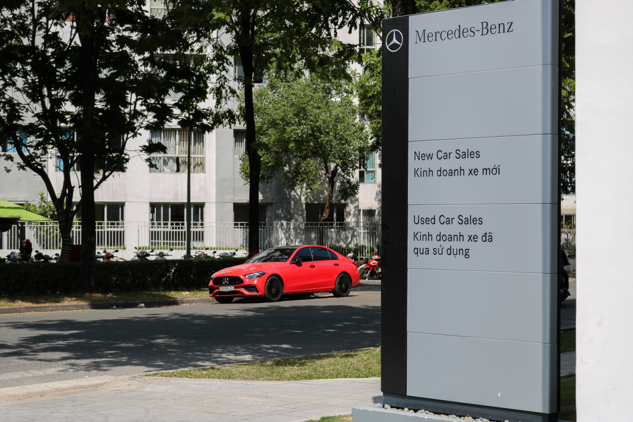 Mercedes Benz khai trương đại lý đạt chuẩn toàn cầu đầu tiên tại Tp. HCM