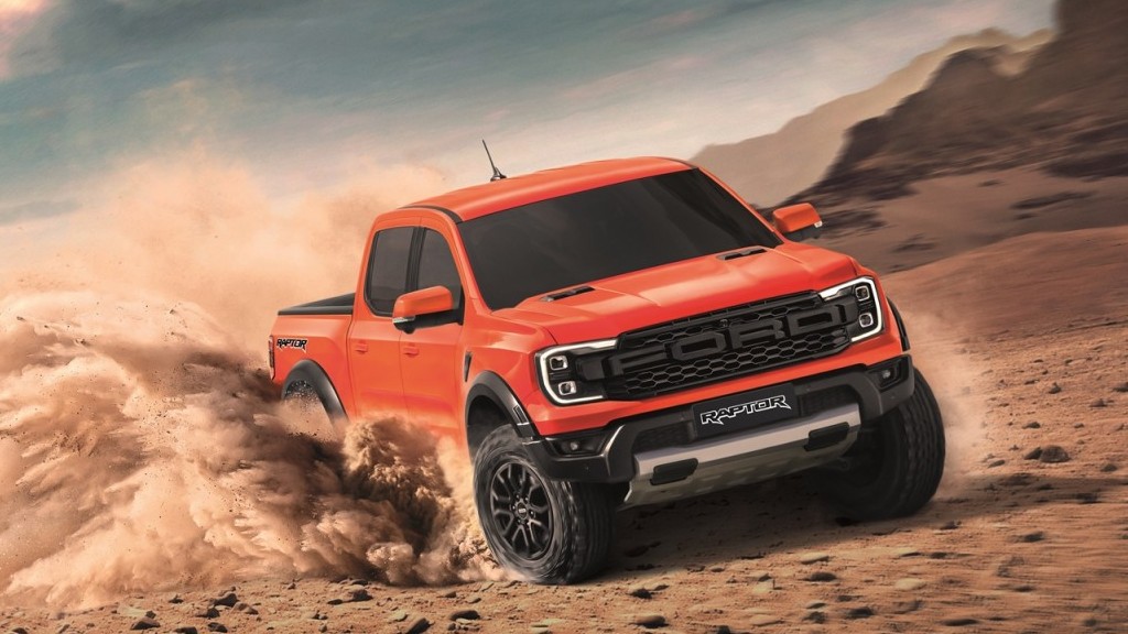 Giá lăn bánh Ford Ranger Raptor thế hệ mới