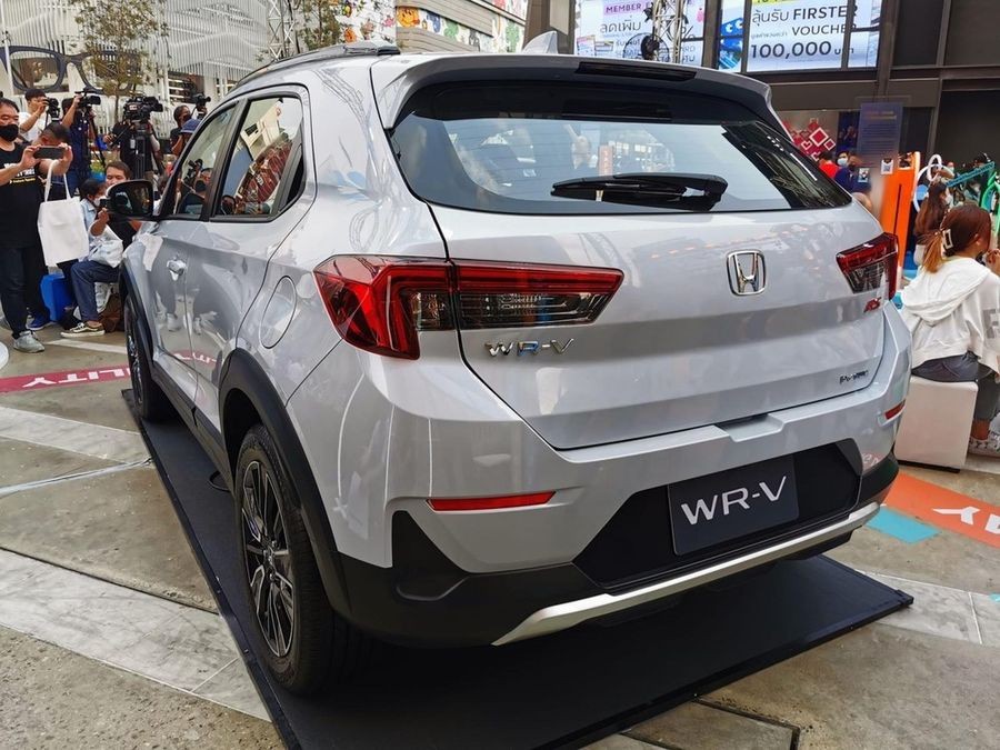 Honda WR-V 2023 có thêm phiên bản số sàn giá rẻ