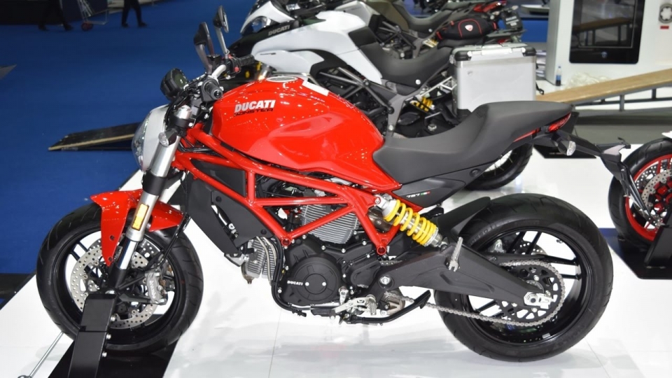 vmcs 2017 ducati se trinh lang 4 mau xe moi tai trien lam