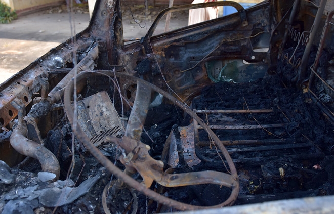 nan nhan 17 tuoi tu vong duoi gam xe tai boc chay tren quoc lo