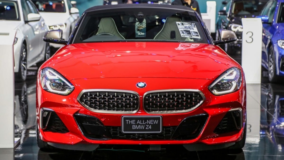 BMW Z4 hoàn toàn mới có mặt ở Thái Lan với giá 2,9 tỷ đồng