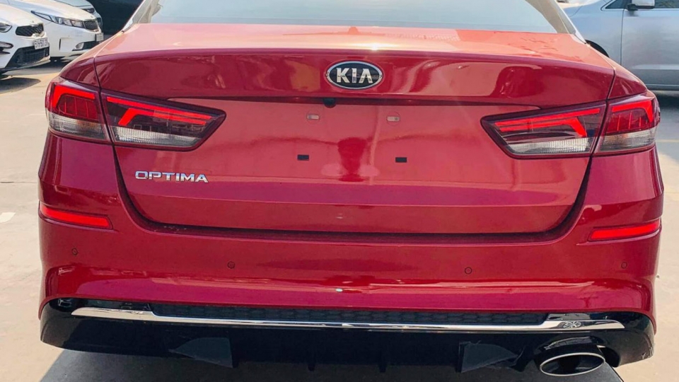 kia optima 2019 co gia 789 trieu dong tai viet nam