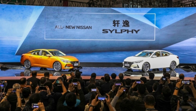 Nissan Sylphy đậm chất thể thao với thiết kế mới