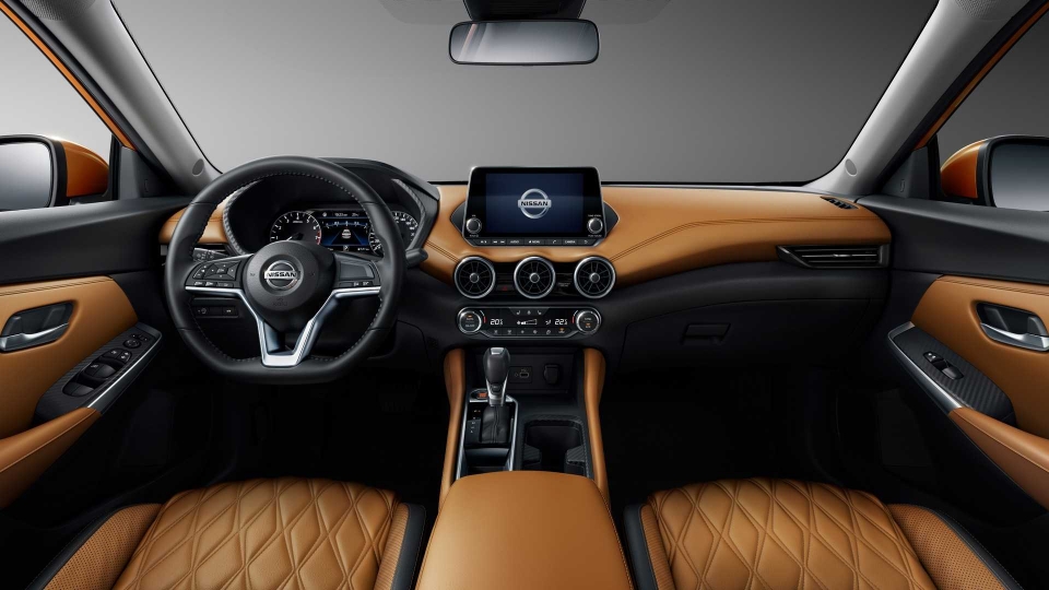nissan sylphy dam chat the thao voi thiet ke moi