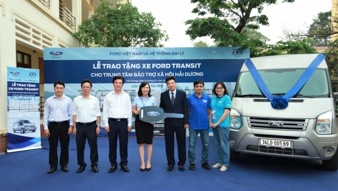 Ford Việt Nam tặng xe cho trung tâm bảo trợ xã hội tỉnh Hải Dương