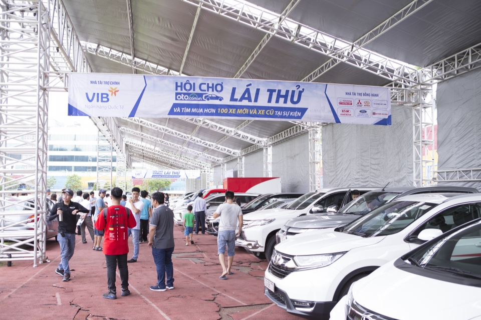 Khai mạc hội chợ mua bán ô tô cũ và mới khai mac hoi cho mua ban o to cu va moi