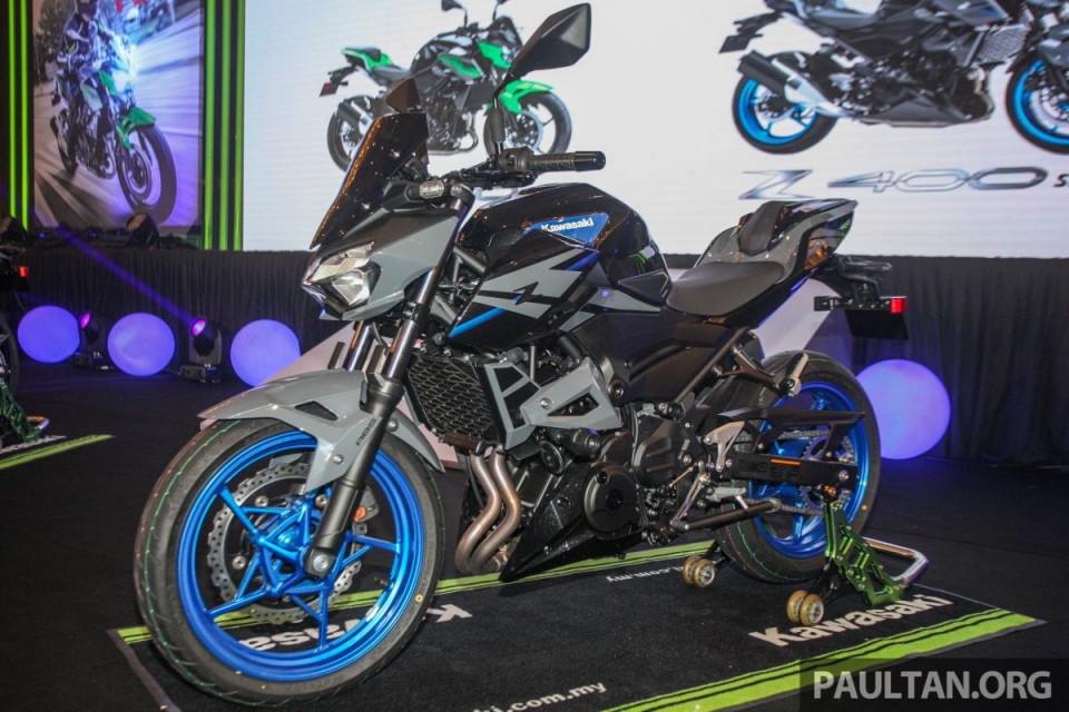 kawasaki gioi thieu bo doi z400 se abs va z250 abs 2019