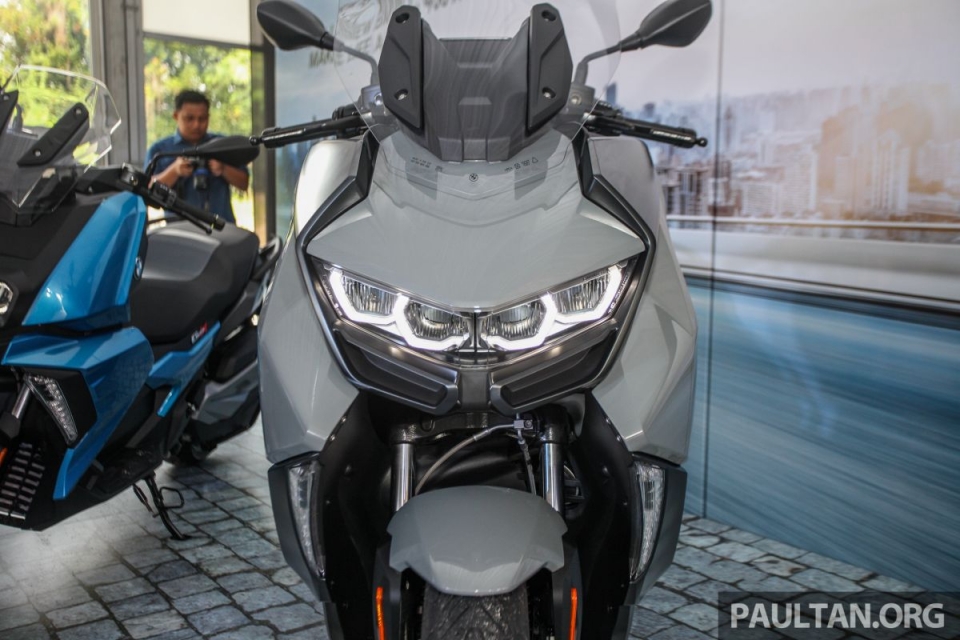 bmw motorrad mang bo doi xe tay ga 350cc den dong nam a