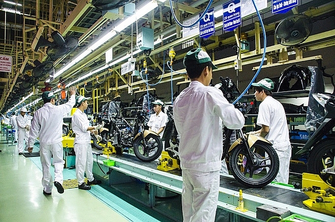 Thị trường xe máy Việt Nam tăng mạnh, xe xăng vẫn dẫn dắt nhưng xe điện tạo áp lực mới