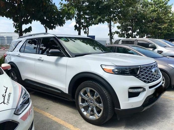Ford Explorer 2021 có giá 2,268 tỉ đồng tại Việt Nam