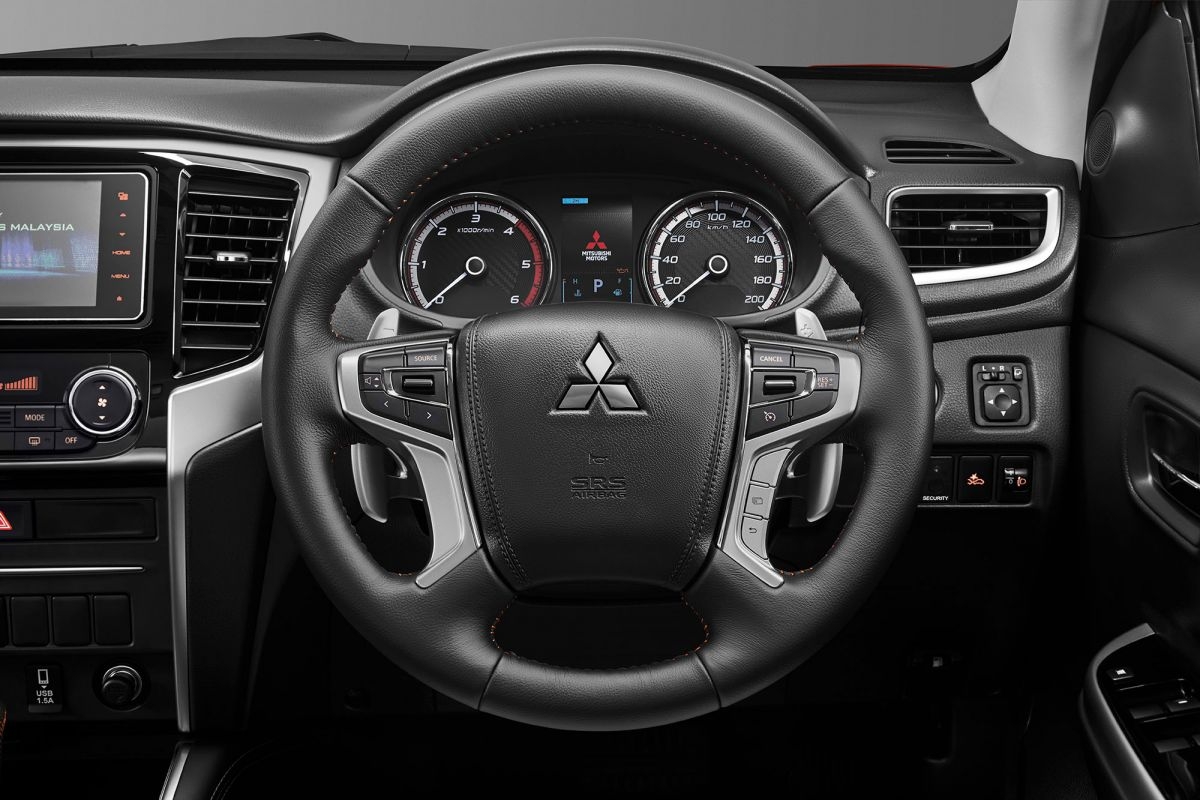 Mitsubishi giới thiệu Triton phiên bản cao cấp nhất