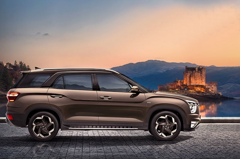 Hyundai Alcazar đối thủ mới của Toyota Innova