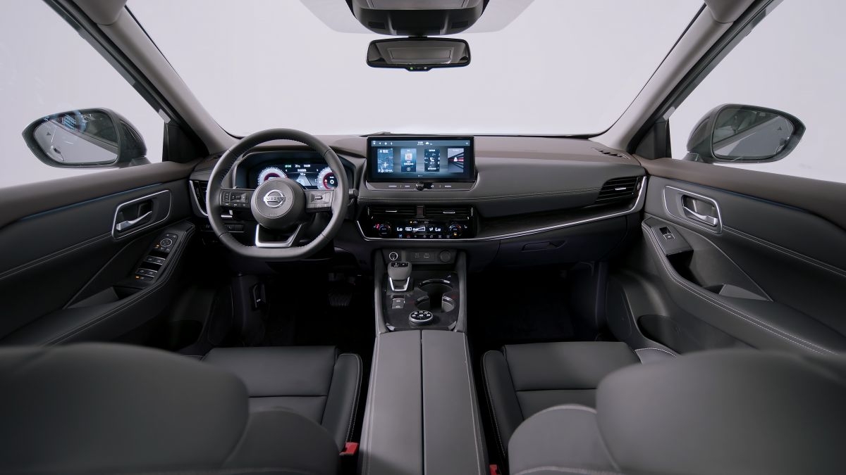 Nissan X-Trail 2021 ra mắt, sử dụng động cơ tăng áp hoàn toàn mới