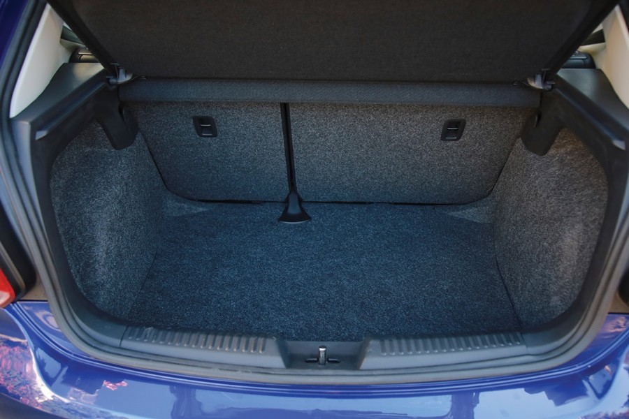 Volkswagen giới thiệu Polo Sport Edition, giá 699 triệu đồng