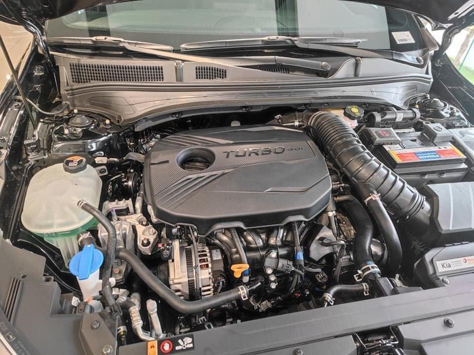 Cận cảnh Kia K3 Turbo GT, giá 759 triệu đồng
