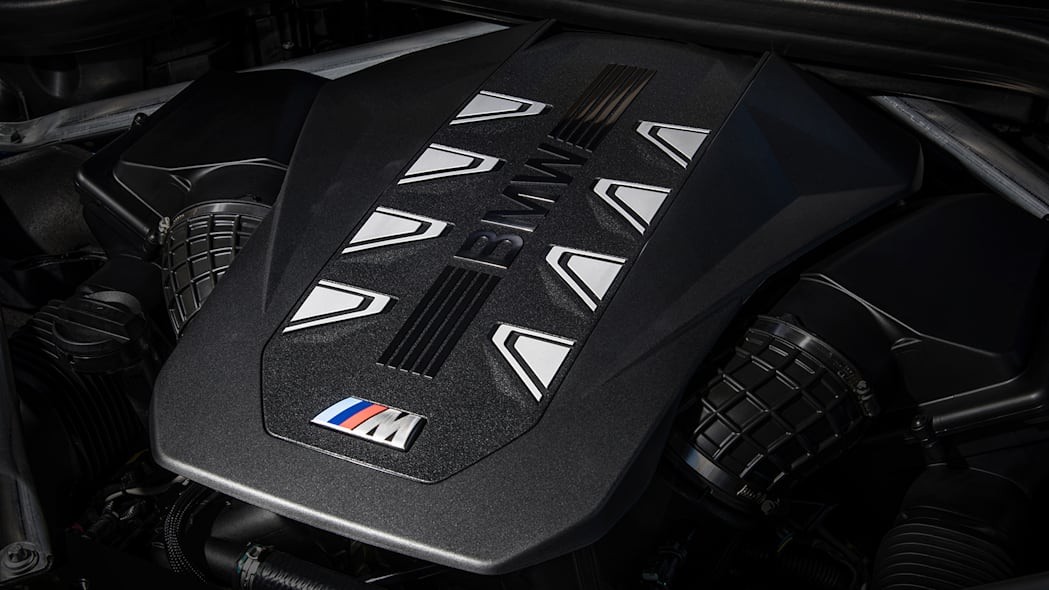 BMW X7 2023 'cực chất' với ngoại hình mới