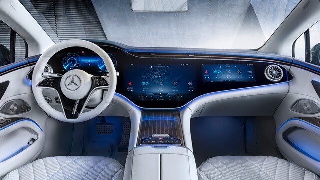 Mercedes-Benz EQS nhận giải Xe sang Thế giới của năm 2022
