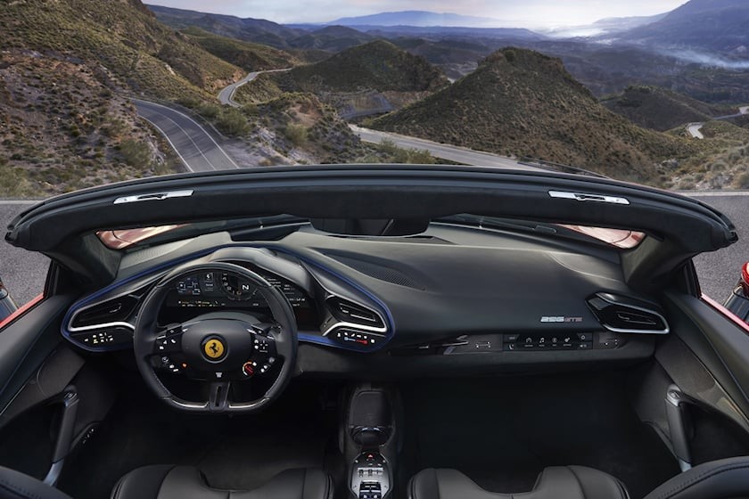 Ferrari 296 GTS: Siêu xe mui trần công suất 819 mã lực