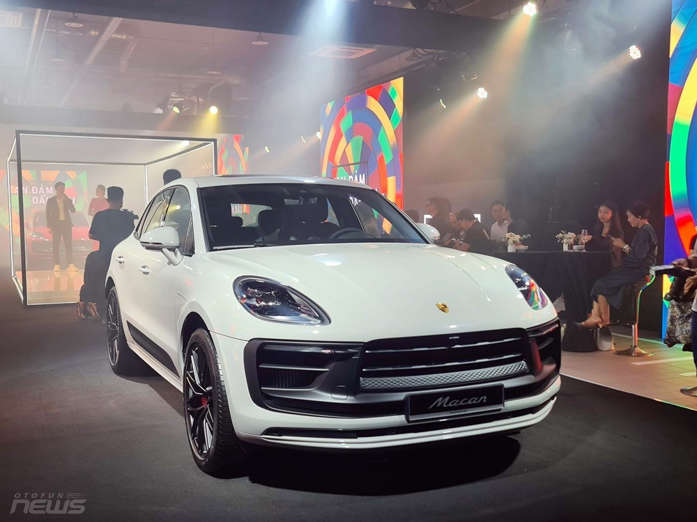 Porsche Macan ra mắt, giá từ 2,99 tỷ đồng