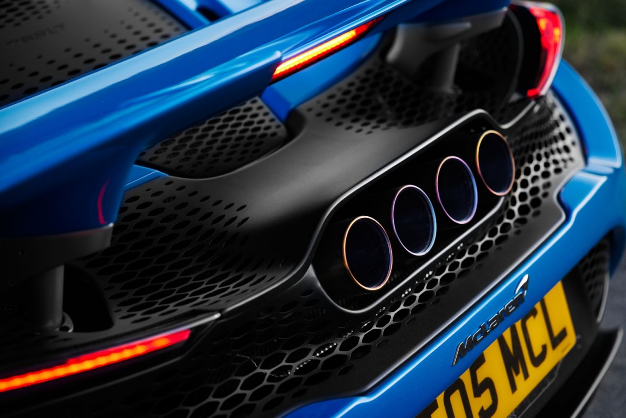 McLaren 765LT Spider chính hãng tại Việt Nam có giá hơn 29 tỷ đồng